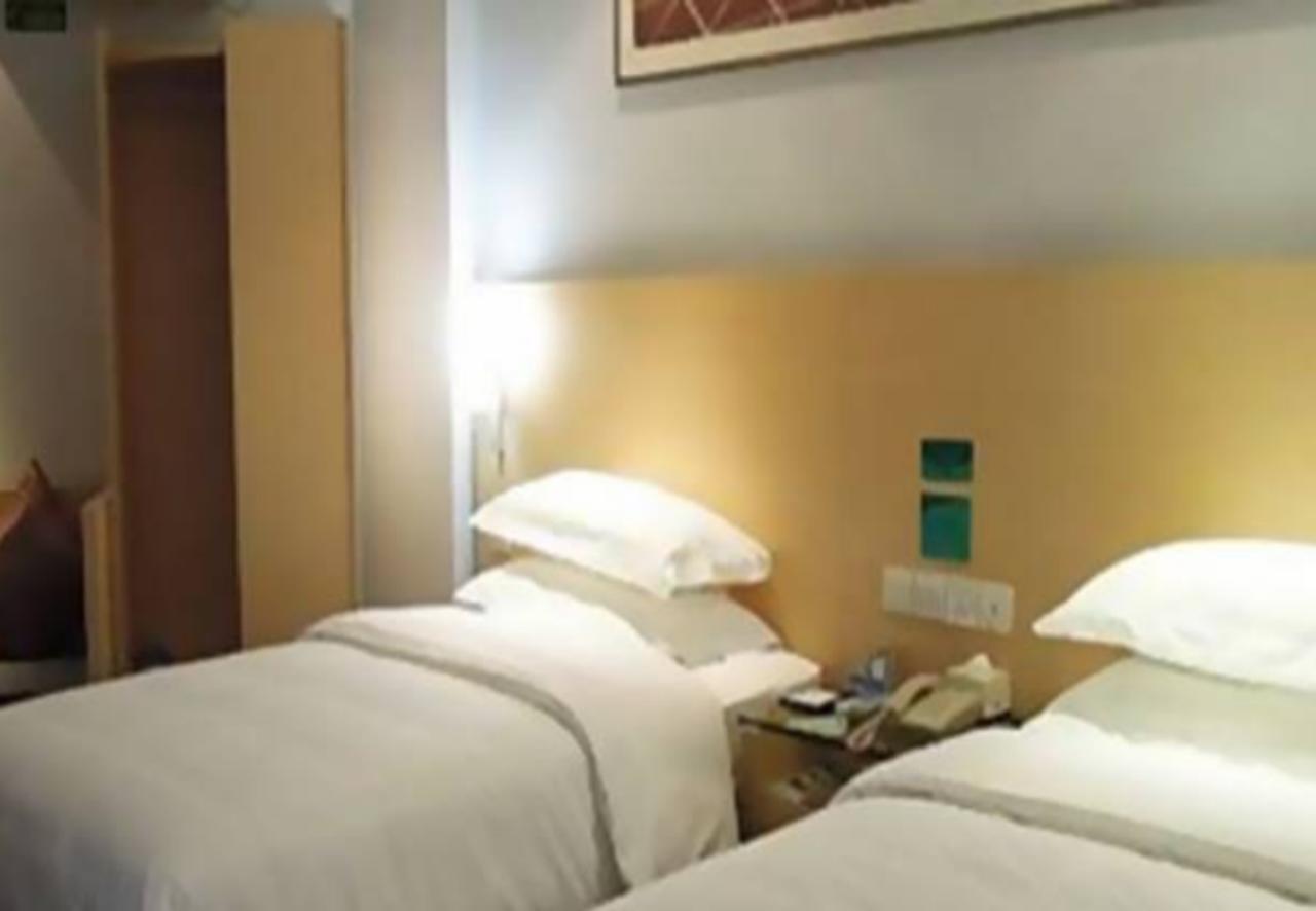 City Comfort Inn Liuzhou North Railway Station Branch Екстериор снимка