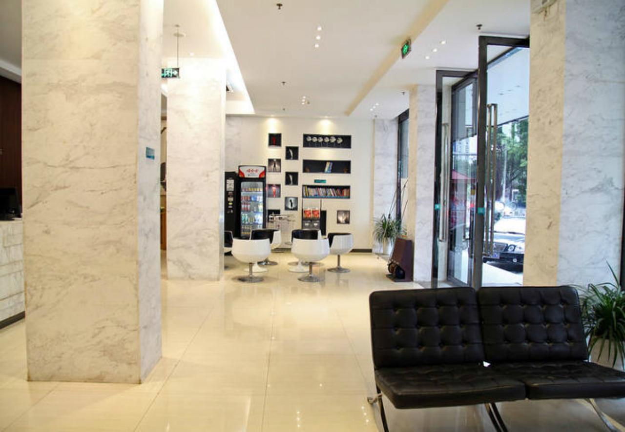 City Comfort Inn Liuzhou North Railway Station Branch Екстериор снимка